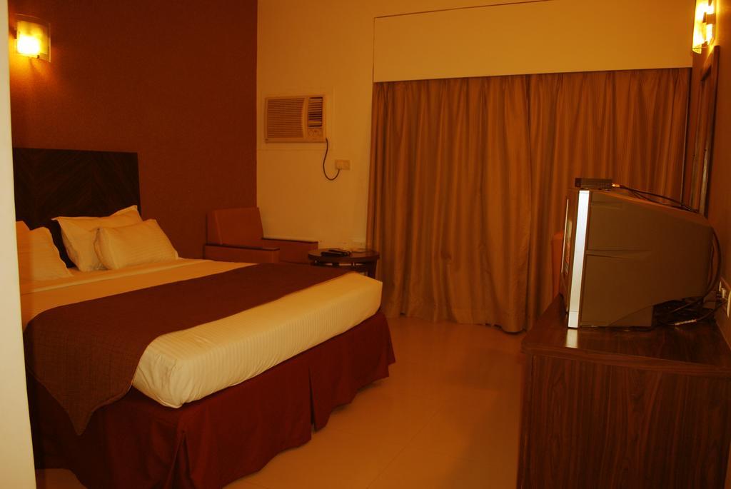 The Shiv Nautica Hotel Mundra Ngoại thất bức ảnh